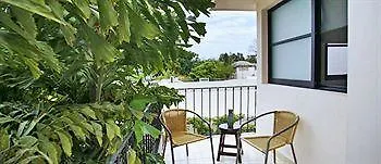 Art Deco Suites Cancun Aparthotel