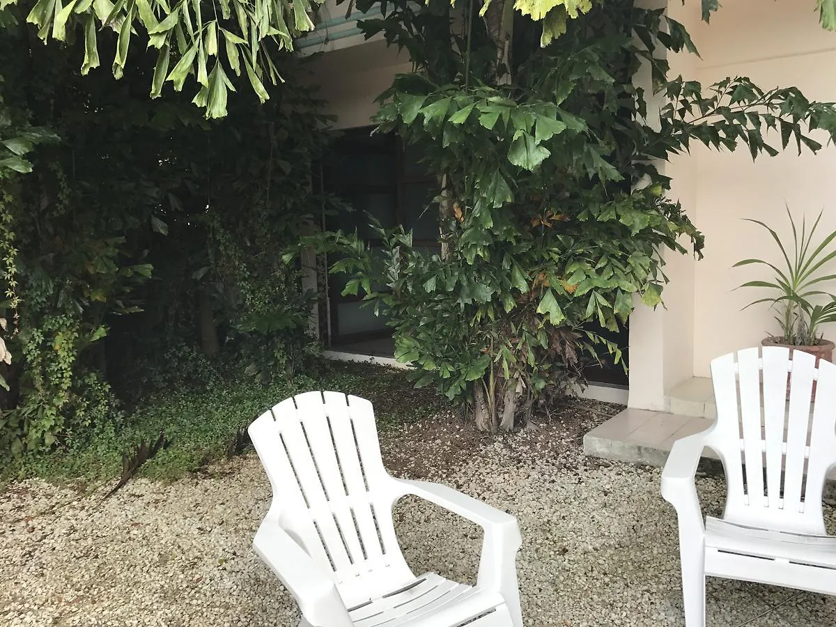 Art Deco Suites Cancun 2*,